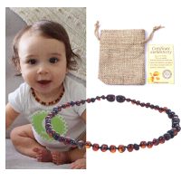 Naturalna biżuteria z pereł bałtyckich dla niemowląt: bransoletki, naszyjniki