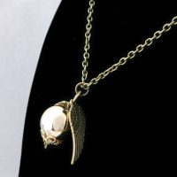 Biżuteria z Harry'ego Pottera: bransoletki, naszyjniki, wisiorki, broszki
